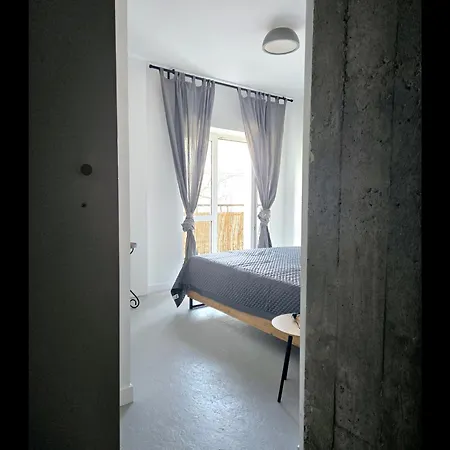 Bialobrzeska Apartment